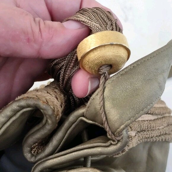 VNTG Sharif Rope Detailed Gold Leather Bucket Crossbody Bag Tasseled Medium - Picture 8 of 15